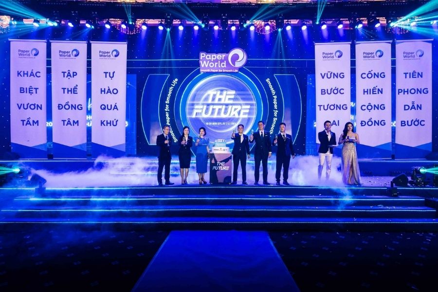 to chuc le ky niem thanh lap cong ty 1